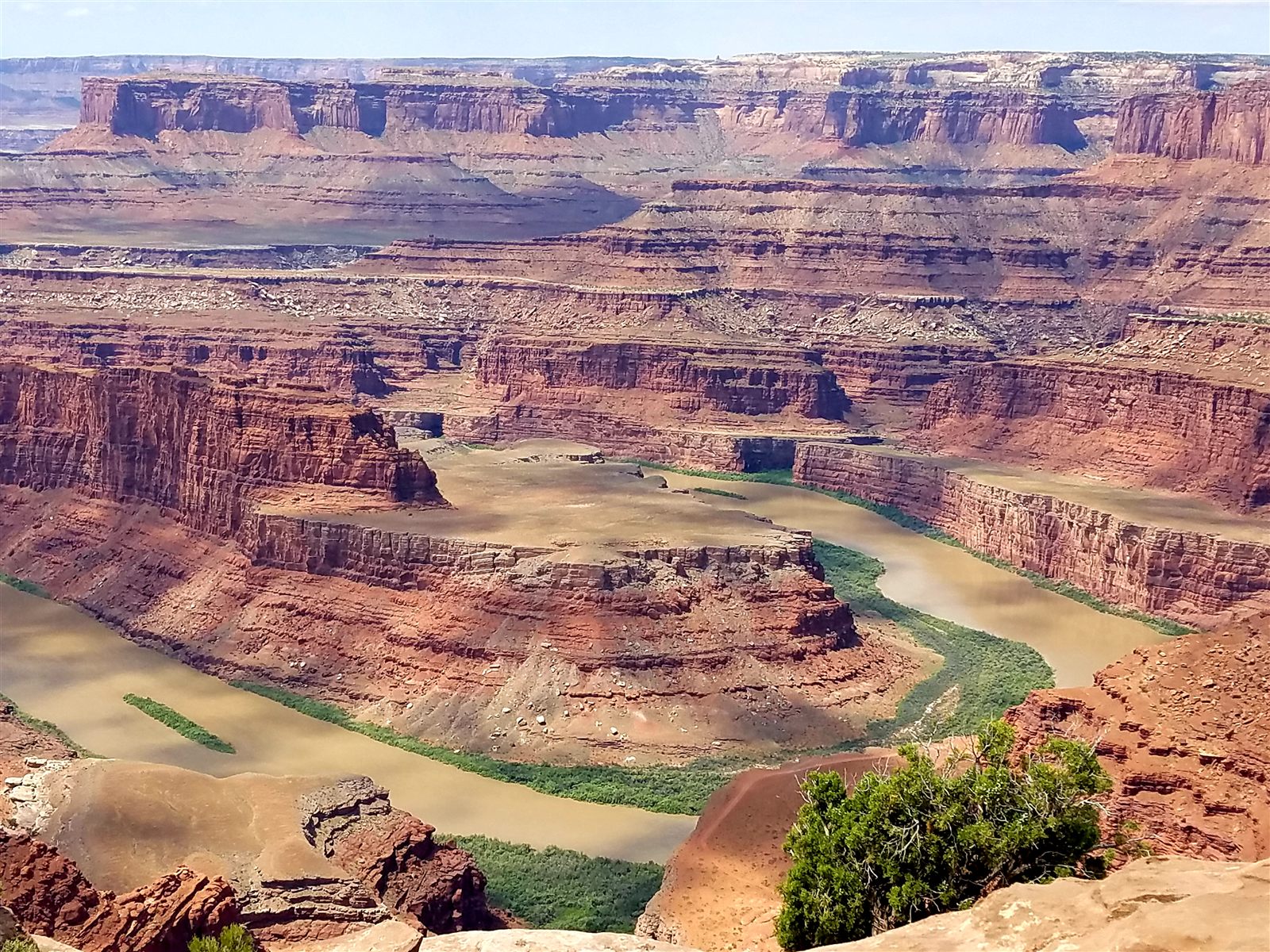 Horizontal sedimentary rock layers of the Colorado Plateau at Dead Horse Point, Utah.